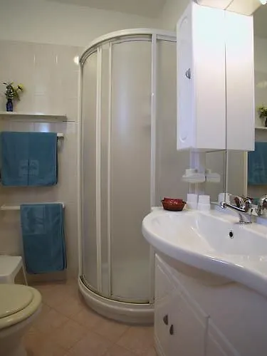 Отель Ai Pini 3*